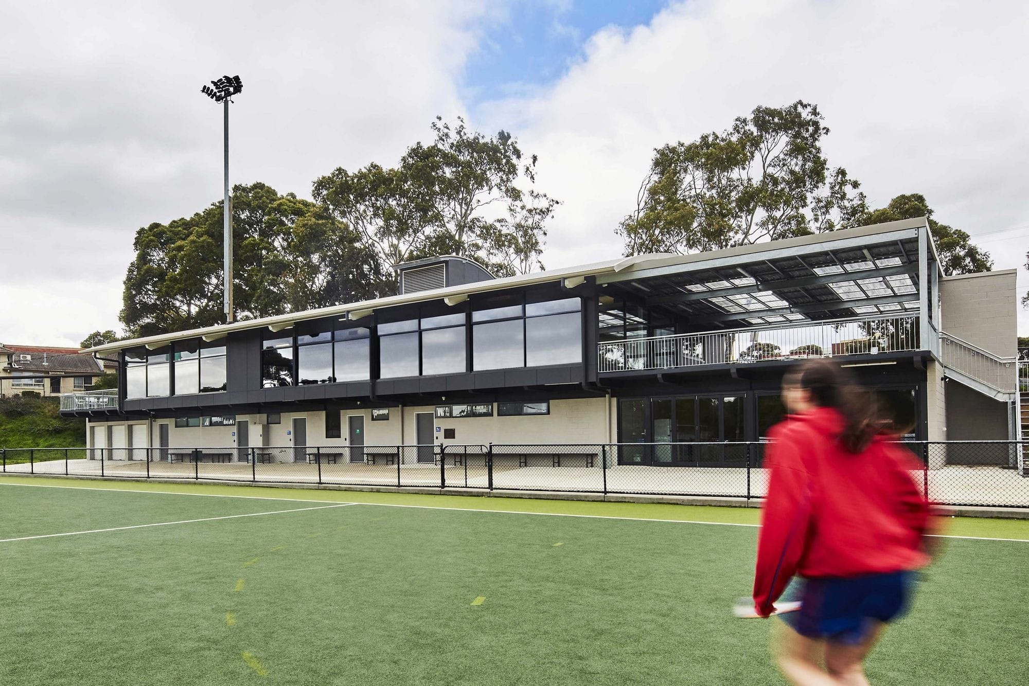 Home to the Hawthorn and Toorak East Malvern Hockey Clubs, the project is a major redevelopment with new clubrooms, kiosk, viewing decks, multipurpose rooms and